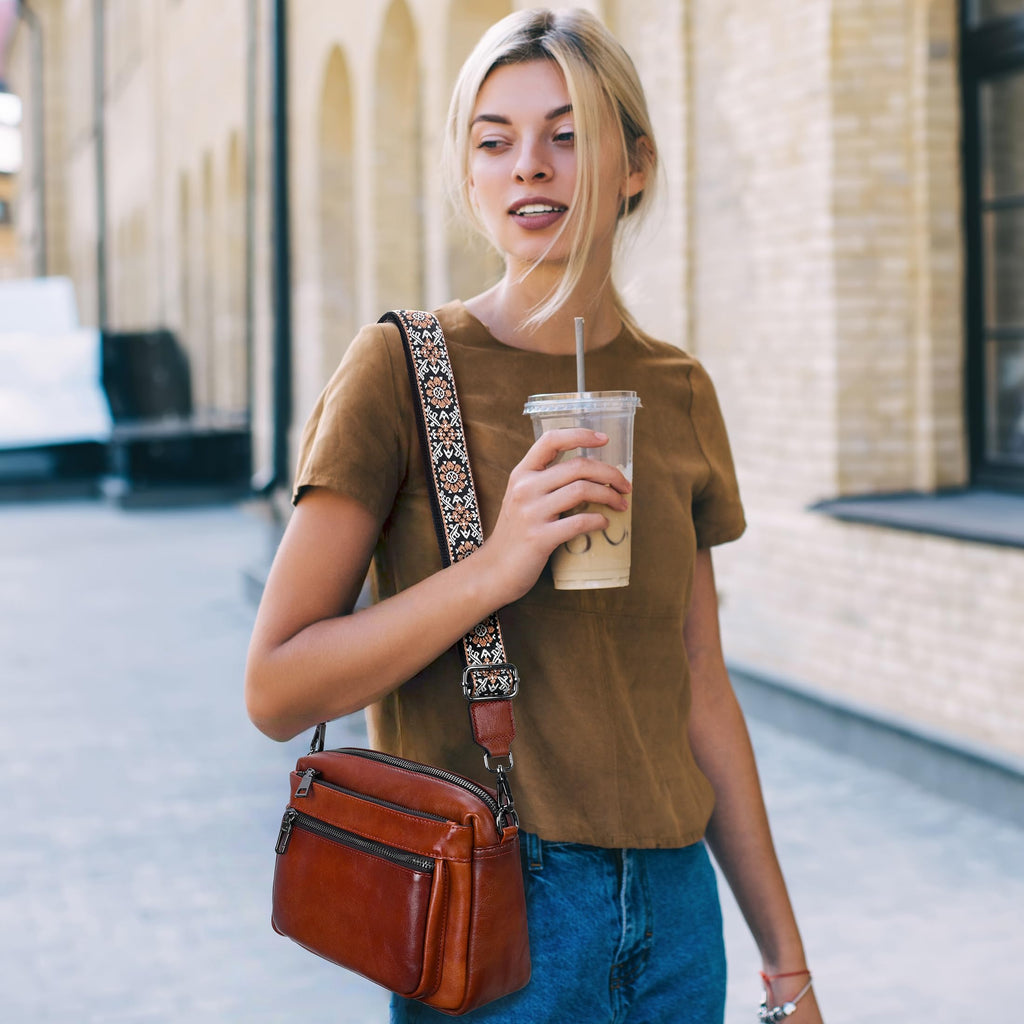 Leather Crossbody Bag T222528