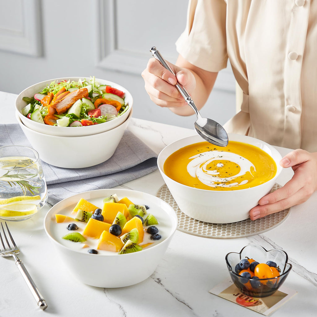 White 35 OZ Soup Bowls Set of 4 T705